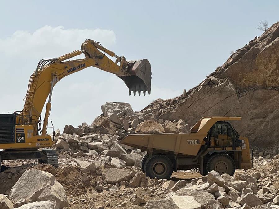 حفّارة هيدروليكية كوماتسو PC850-8R1